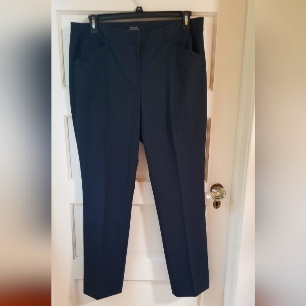 Tahari ASL NWT Woman's Navy Print Business Dress Pants Size 14